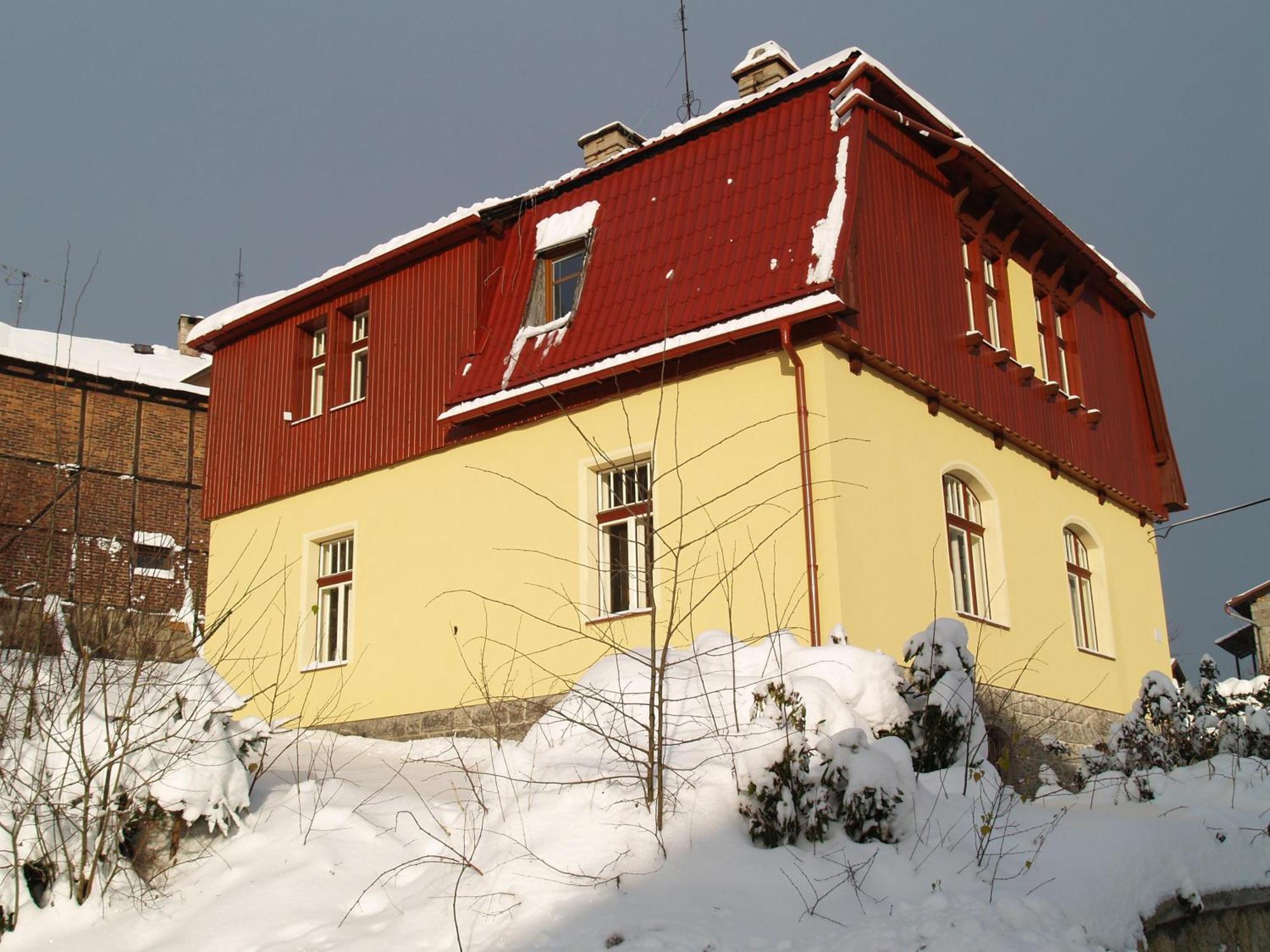 U Nas Lägenhet Smržovka Exteriör bild