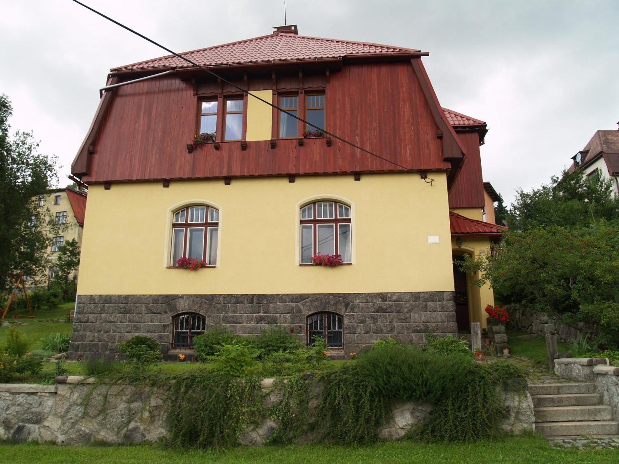U Nas Lägenhet Smržovka Exteriör bild